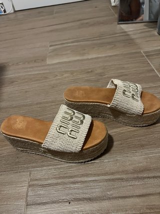 Sandalias Miu Miu con Plataforma