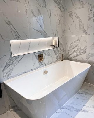 Reforma de baño con hornacina