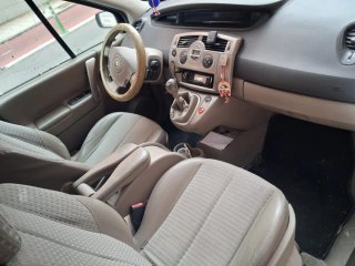 Renault Grand Scenic 2006