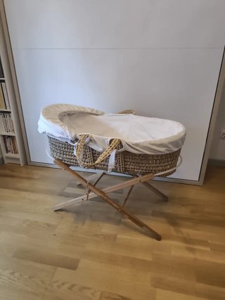 Moisés/cuna mimbre con soporte madera