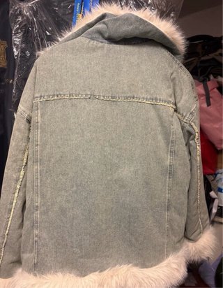 Chaqueta vaquera forrada de pelo