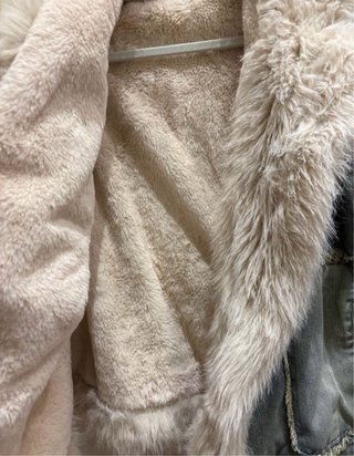Chaqueta vaquera forrada de pelo