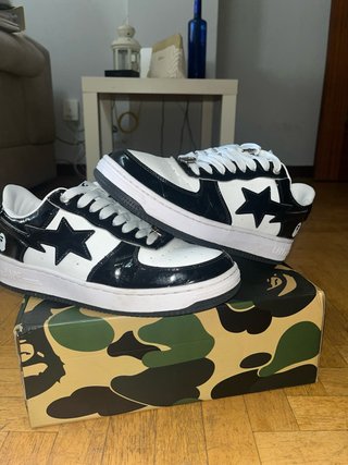 Zapatillas BAPE Blanco y Negro