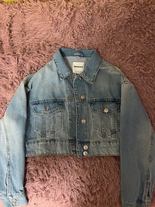 Cazadora vaquera Bershka