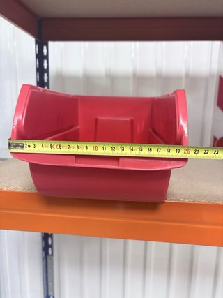 Cassetti in plastica per scaffalature (rosso e blu)