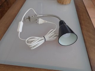 Lámpara de pinza versátil