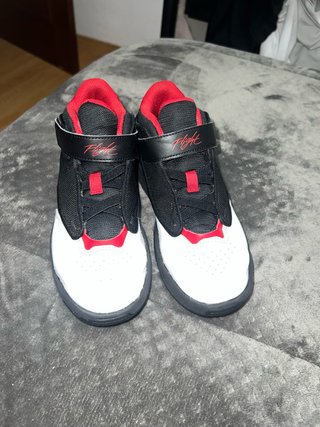 Deportivas Jordan Niñ@ Talla 33.5
