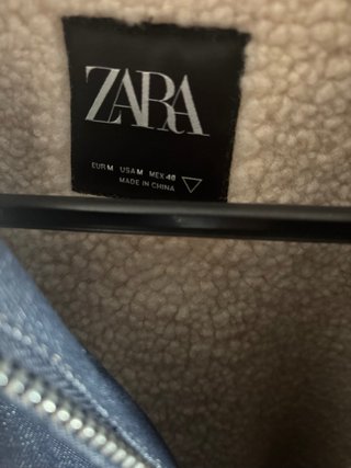 Casaco Zara ganga azul com pelo