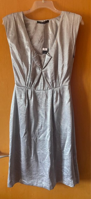 Vestido de fiesta plateado