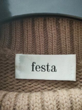 Jersey cuello alto invierno con diseño