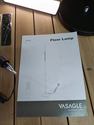 VASAGLE Lámpara de Pie, Ajustable, 141-175 cm