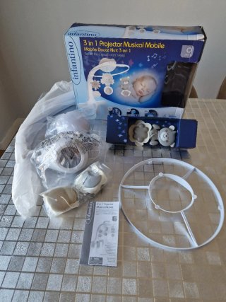 Infantino Proyector Musical bebe
