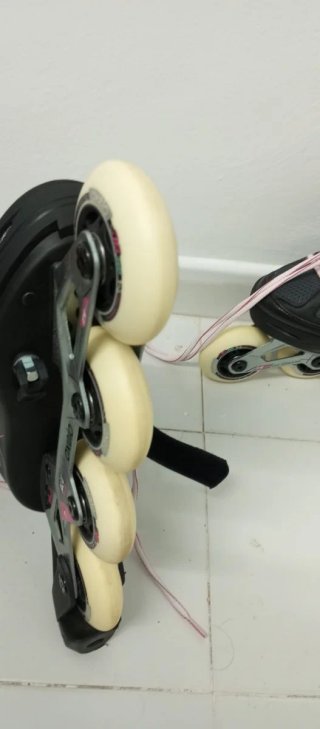 PACK — 1 par de patines Oxelo Fit 5 + protecciones