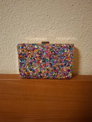 Bolso de fiesta pedrería multicolor