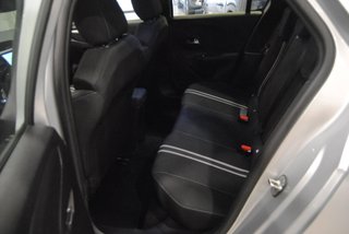 Opel Corsa Gasolina 100 6v GS 2026