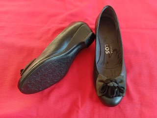 Zapatos. N°37. Pitillos.