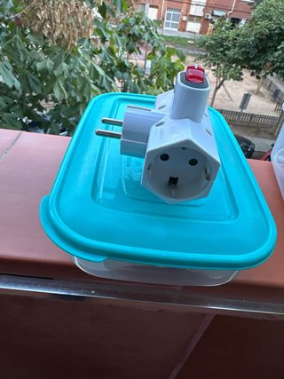 Adaptador de Enchufe con Interruptor