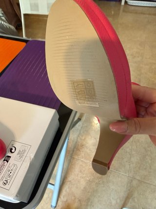 Zapatos de tacón fucsia
