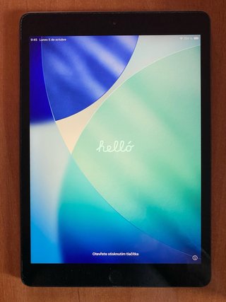 Apple iPad 8ª Gen Plata