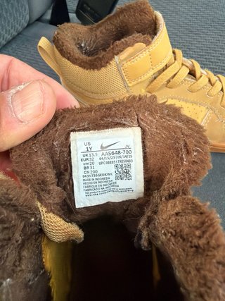 Zapatillas Bota Nike Beige talla 32