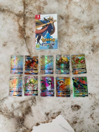 Pokemon Spada + 10 carte GX/Lucario Rainbowsecret