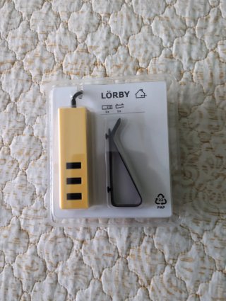 Cargador USB Triple Ikea LÖRBY