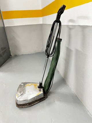 Pulidora de suelo DeLonghi