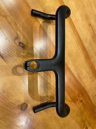 Manillar Integral Carbono Megamo Raise