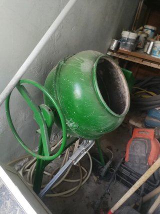 Hormigonera Verde