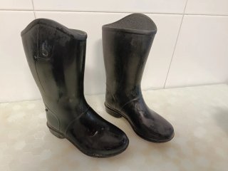 Botas de Equitación Talla 27 y Casco Infantil