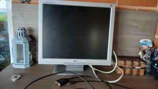 Monitor LCD LG Flatron