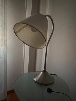 Lámpara de mesa clásica