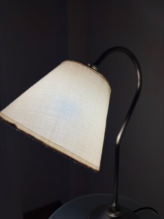 Lámpara de mesa clásica