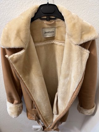 Chaqueta Biker Stradivarius Beige Talla S
