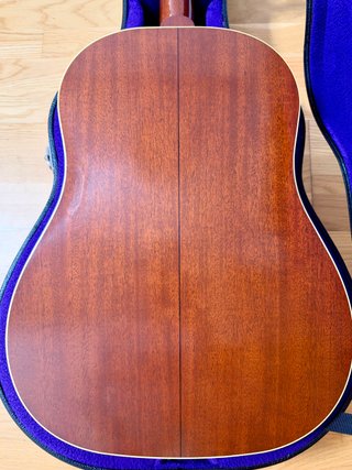 Gibson J-45 Banner 1942