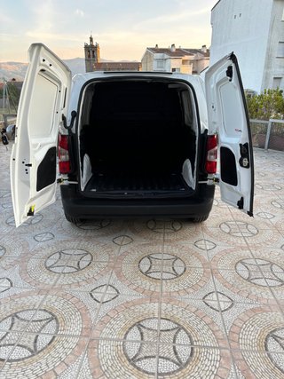 Peugeot Partner 2021