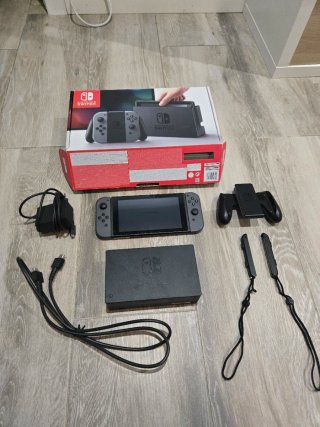 Nintendo Switch 1 Gris