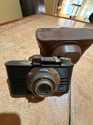 Cámara Argus C3 Antigua + Funda Marrón