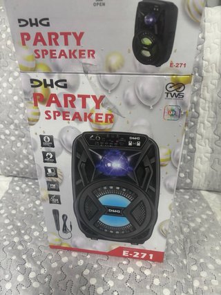 Altavoz Karaoke DHG con Micrófono