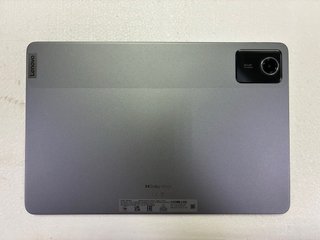 Lenovo Tab M11 con Lápiz y Funda