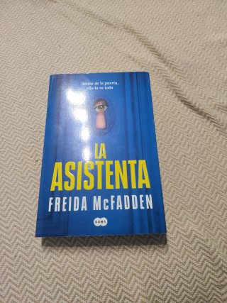 La asistenta