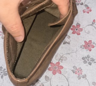 Botines tacón cuña cordones marrones