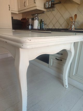 Mesa de madera maciza