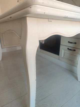 Mesa de madera maciza
