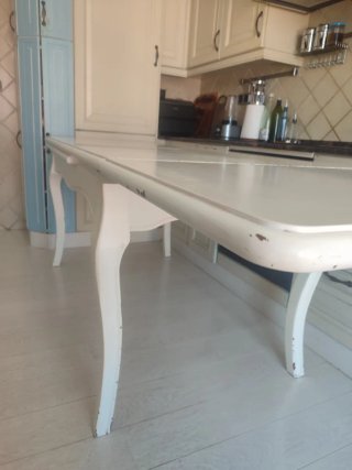 Mesa de madera maciza