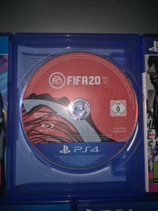 Lote 5 Juegos PS4: FIFA 19, 20, 21, 22, EA Sports FC 24
