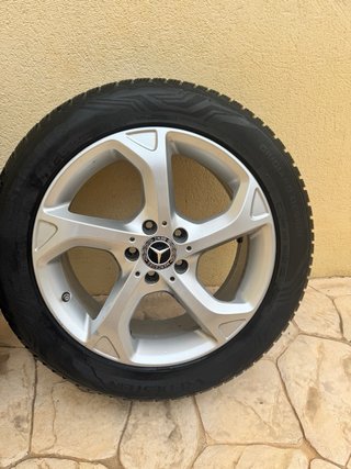 4 Llantas Mercedes GLA Originales 18 pulgadas