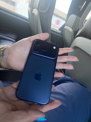 iPhone 17 Pro Azul  Precio negociable