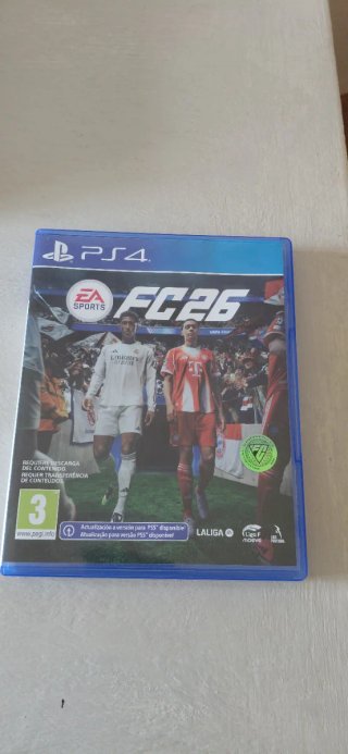 Console PS4 Pro 1TB + FIFA 19 + RDR2