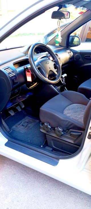 Hyundai Matrix 2002